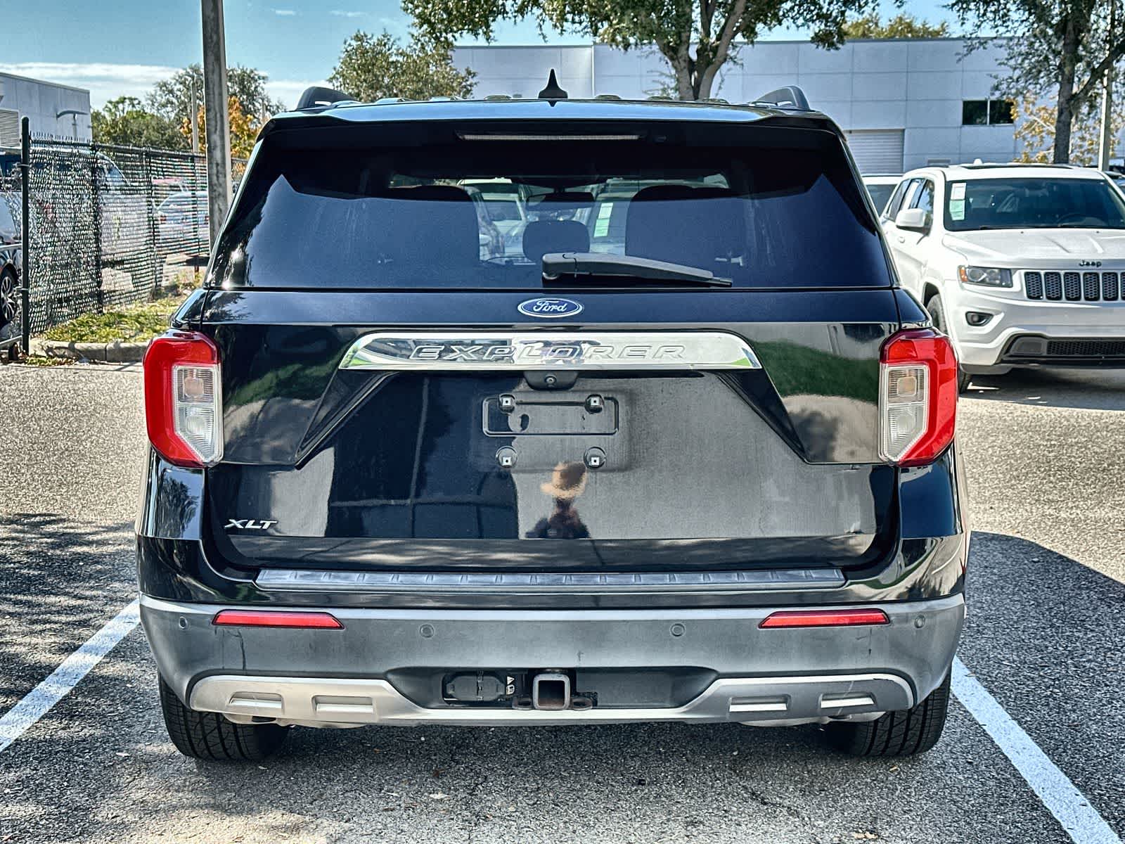 Thumbnail: 2021 Ford Explorer - 5