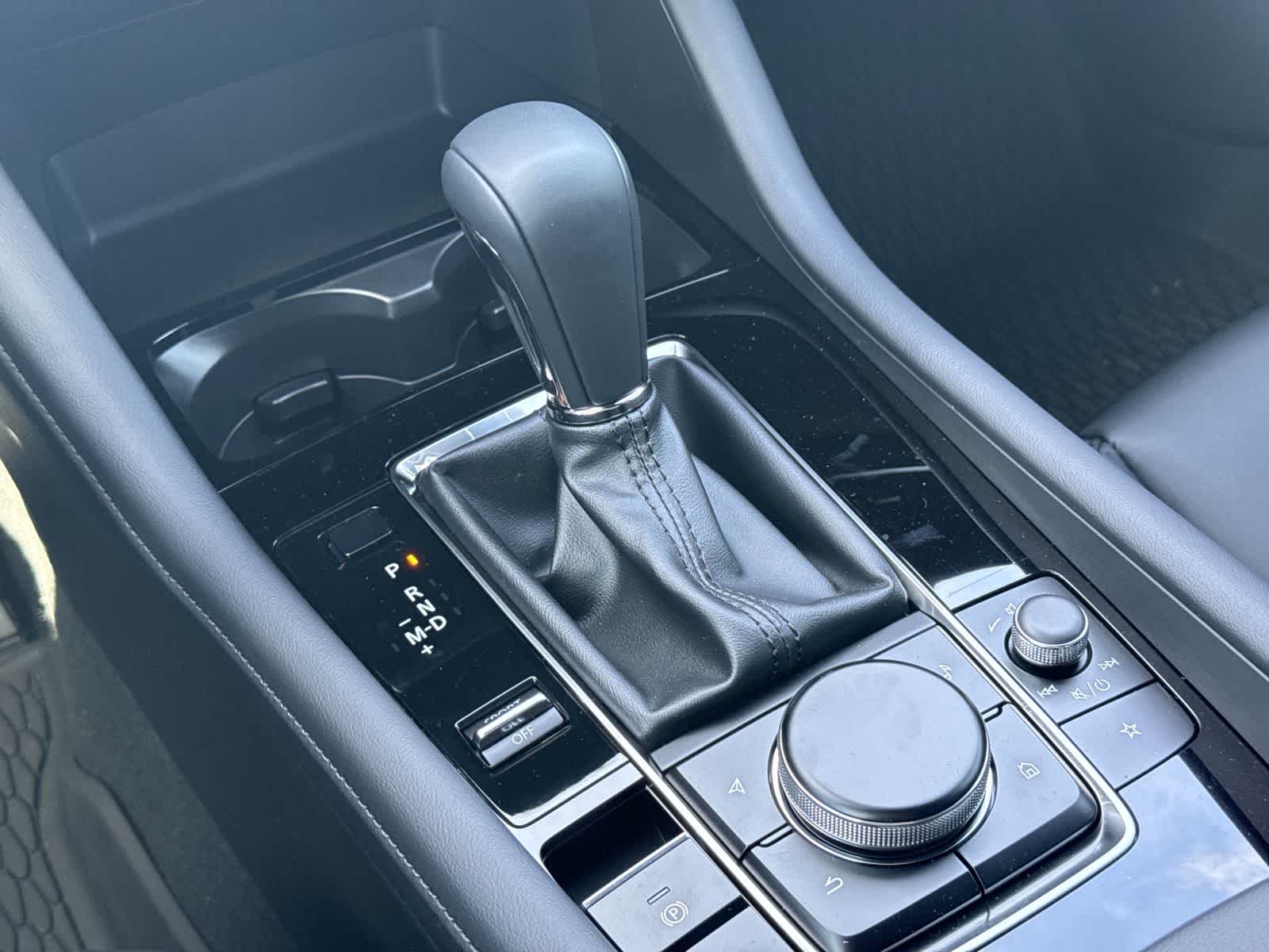 Thumbnail: 2025 Mazda Mazda3 - 17