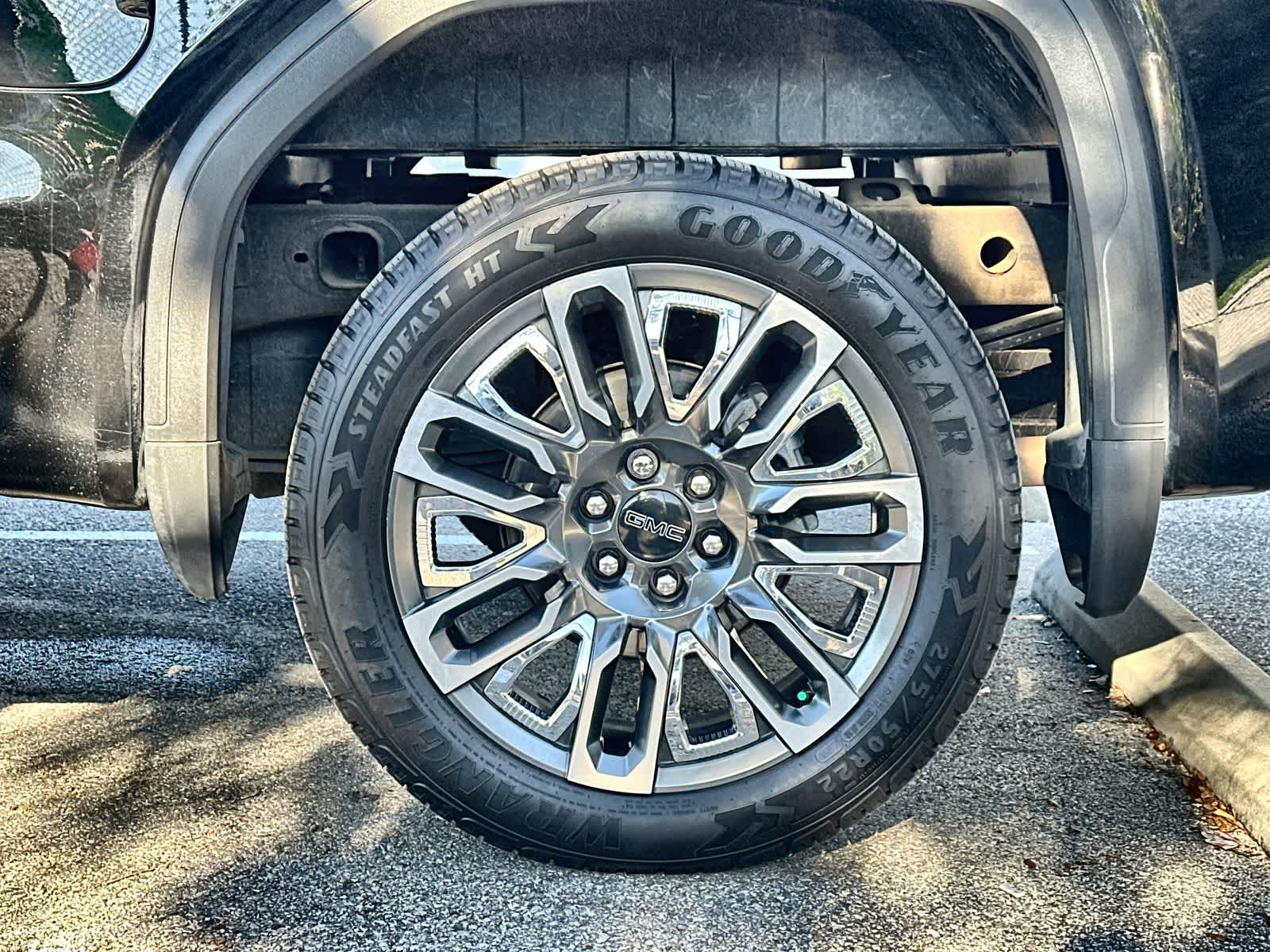 Thumbnail: 2024 GMC Sierra 1500 - 8