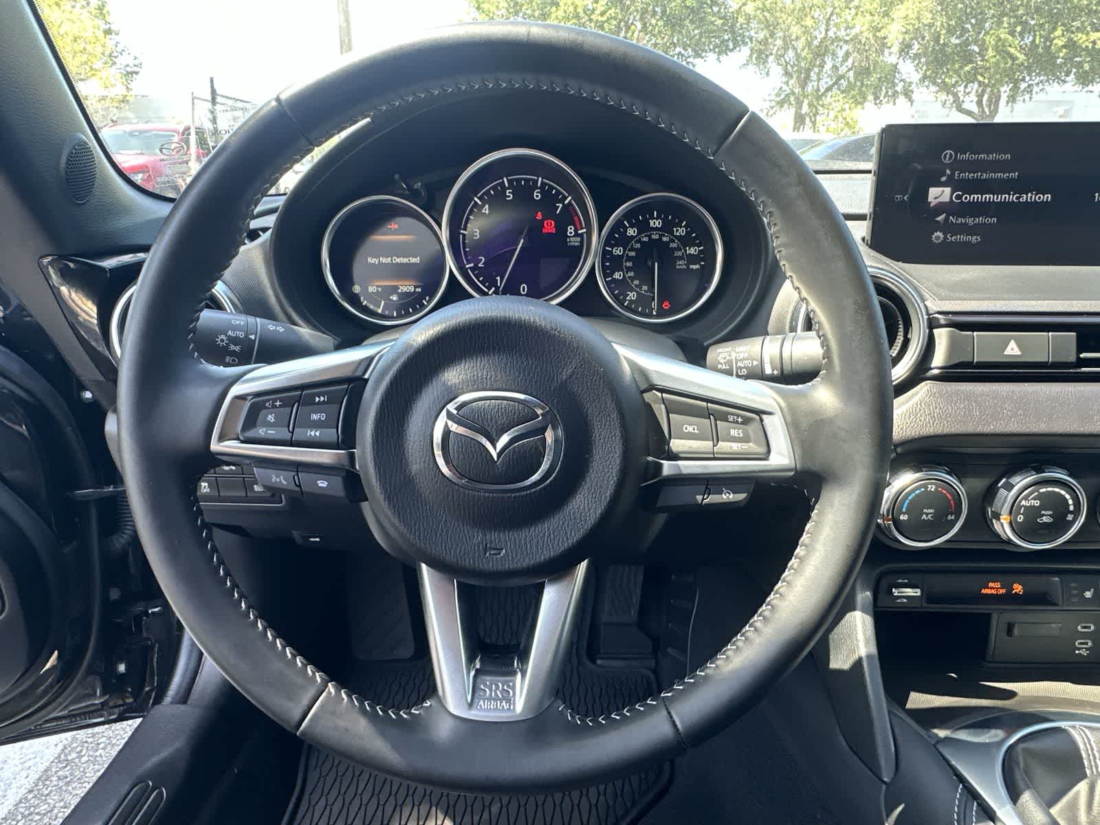 Thumbnail: 2025 Mazda MX-5 Miata - 25