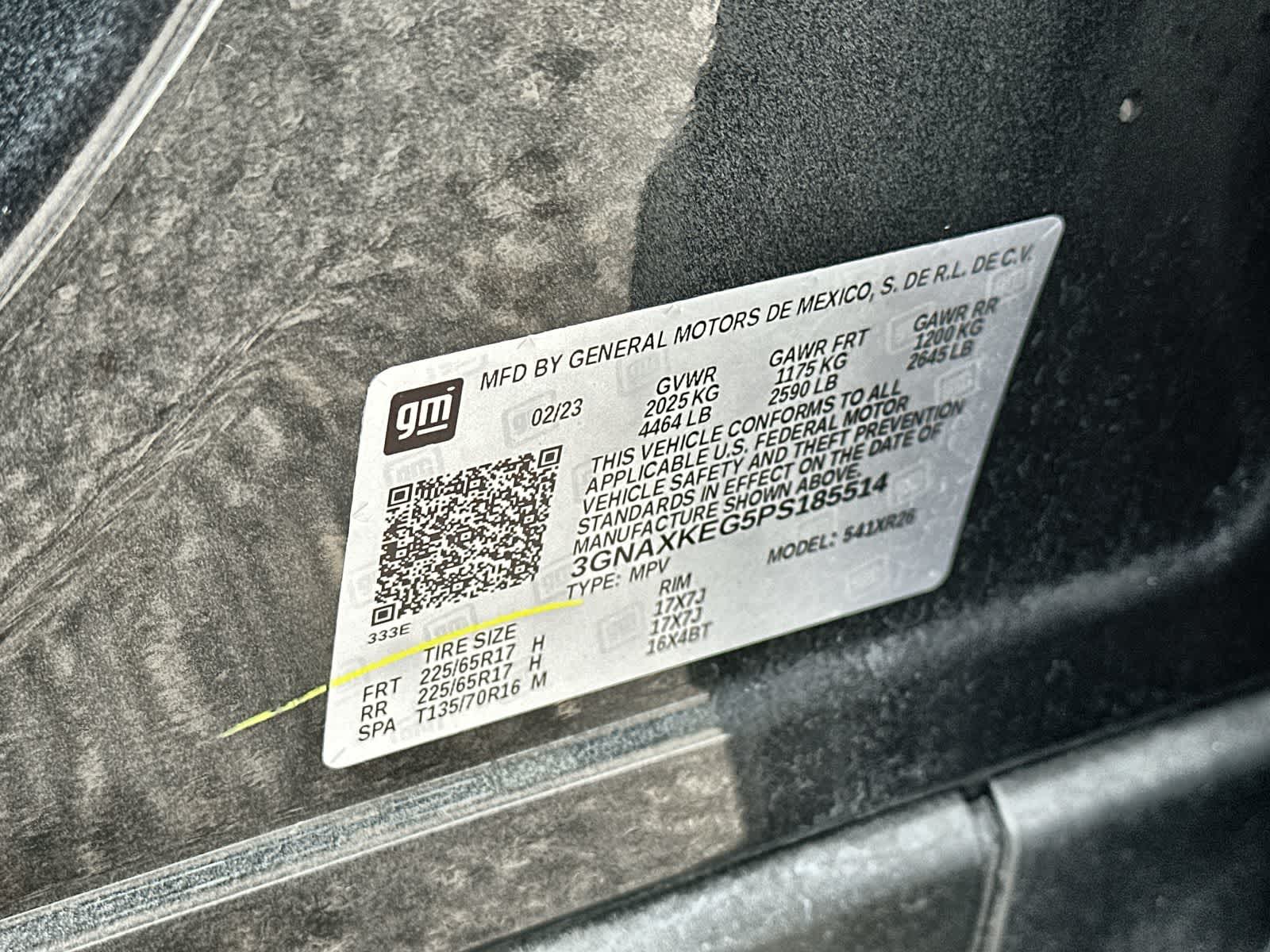 Thumbnail: 2023 Chevrolet Equinox - 21