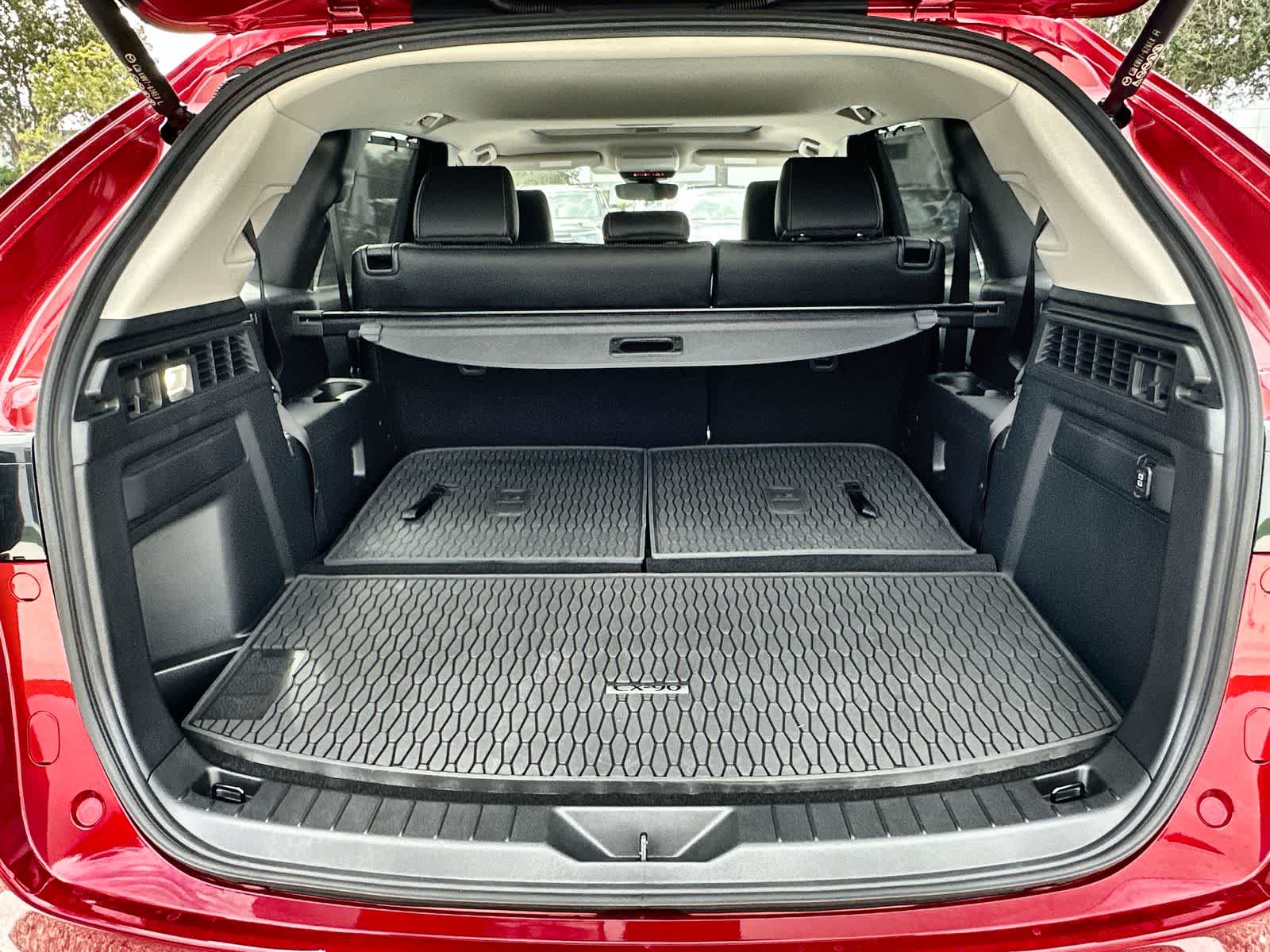 Thumbnail: 2026 Mazda CX-90 - 19