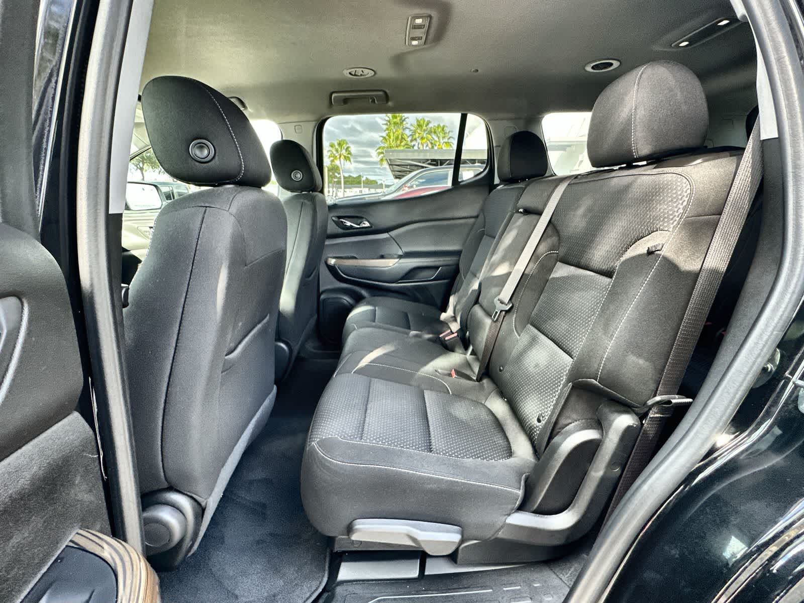 Thumbnail: 2022 GMC Acadia - 13