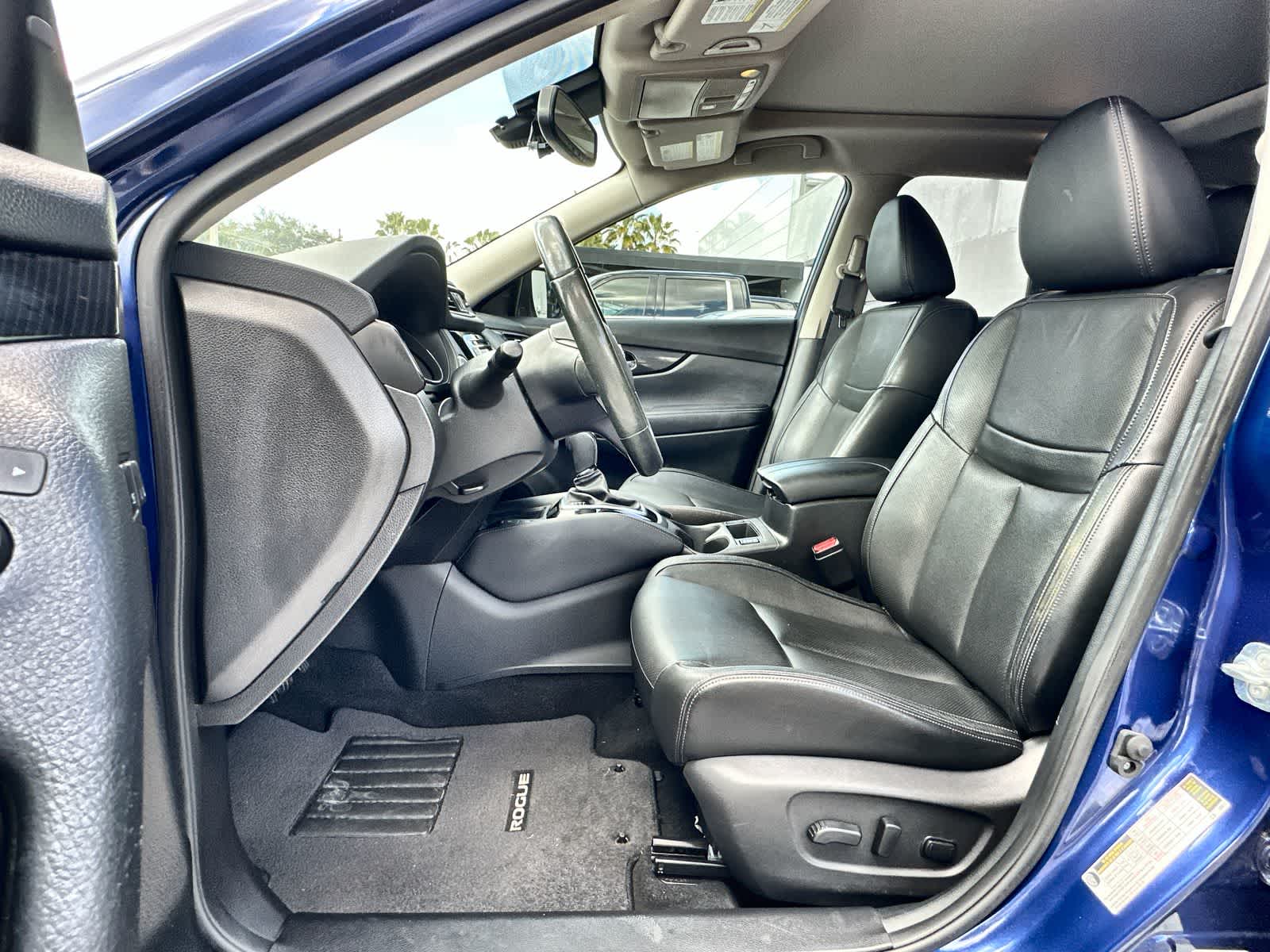 Thumbnail: 2018 Nissan Rogue - 2