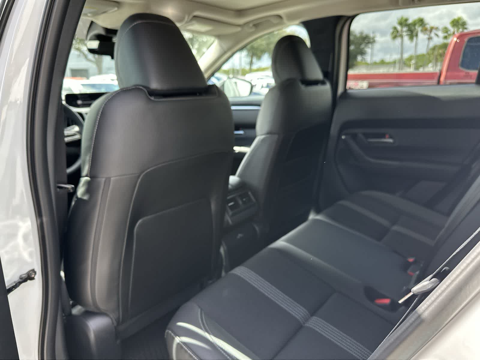 Thumbnail: 2026 Mazda CX-50 - 12