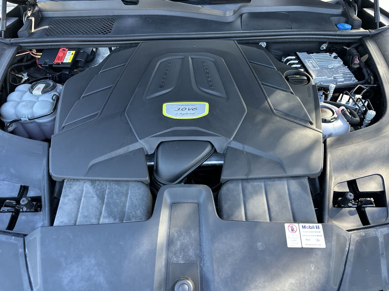 Thumbnail: 2019 Porsche Cayenne - 12