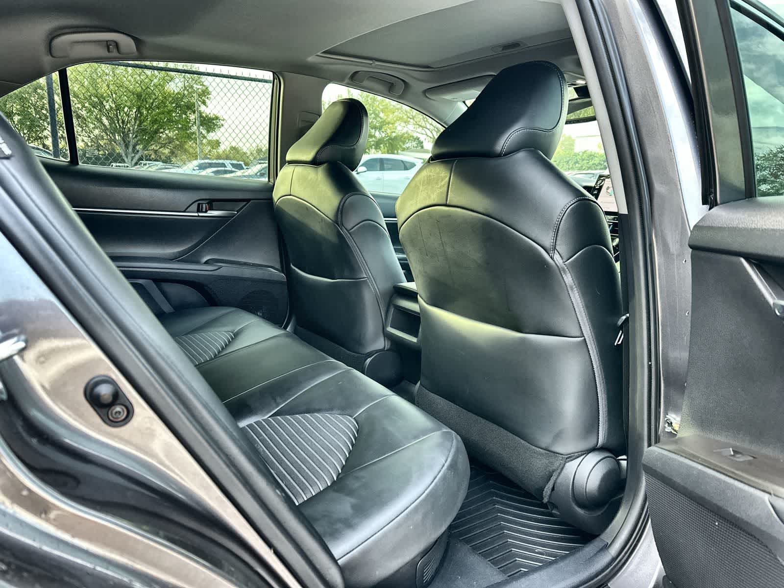 Thumbnail: 2022 Toyota Camry - 18