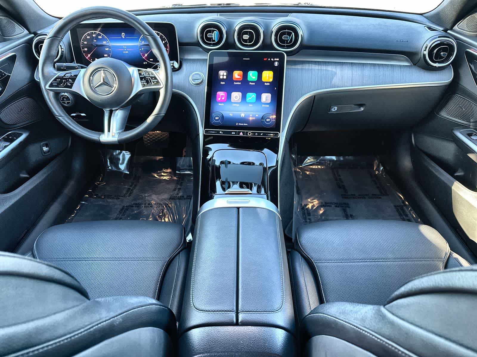 Thumbnail: 2025 Mercedes-Benz C-Class - 10