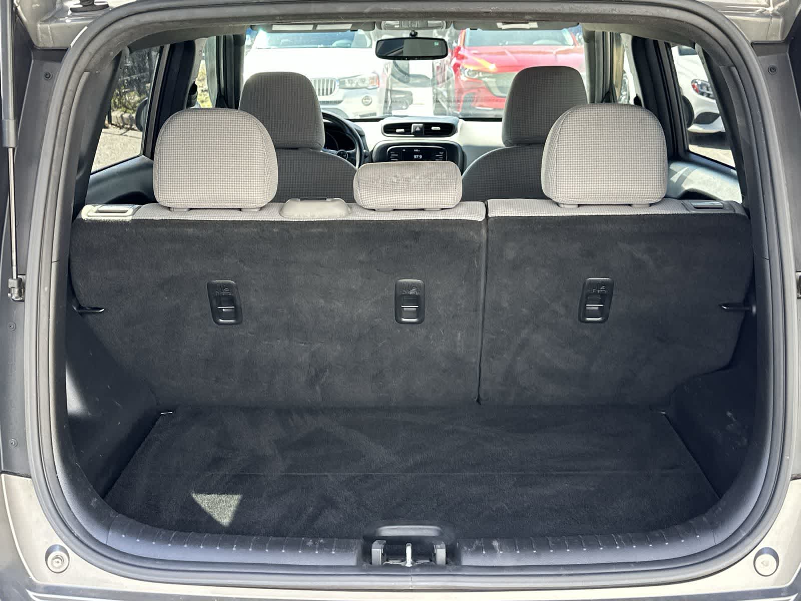 Thumbnail: 2017 Kia Soul - 19