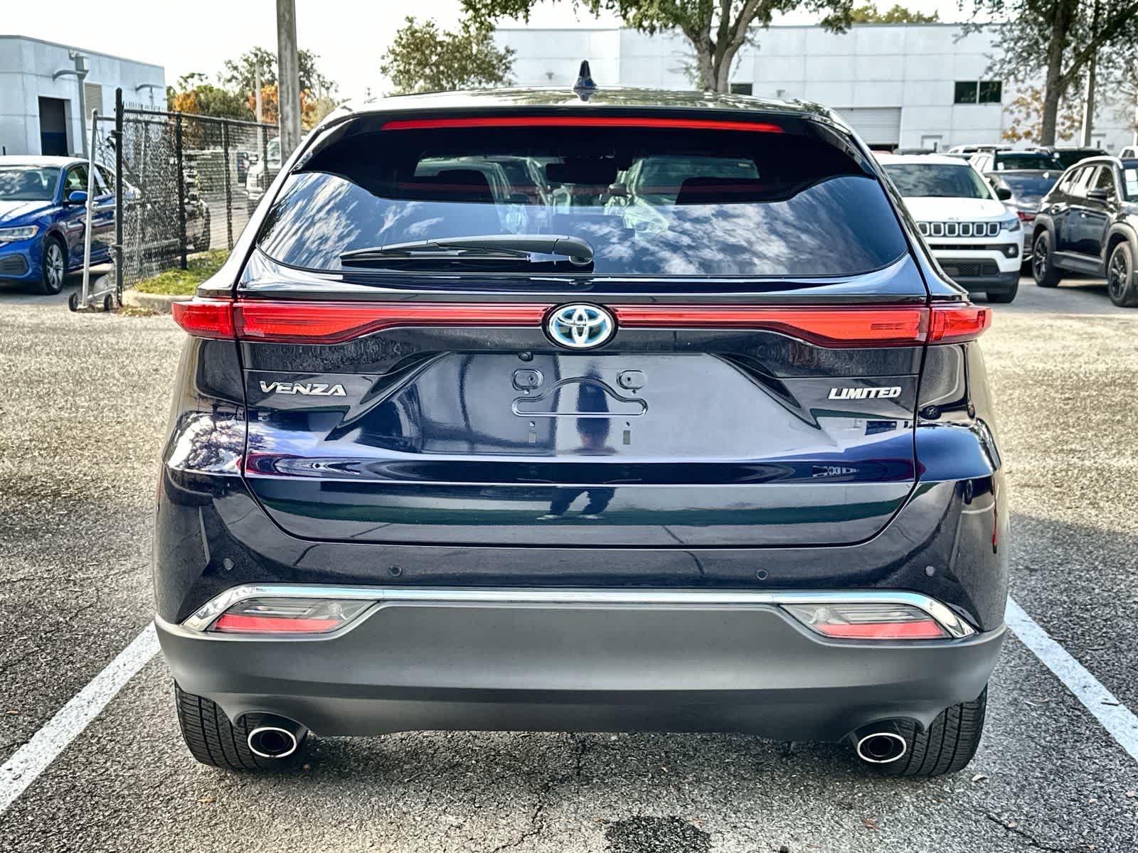 Thumbnail: 2024 Toyota Venza - 5