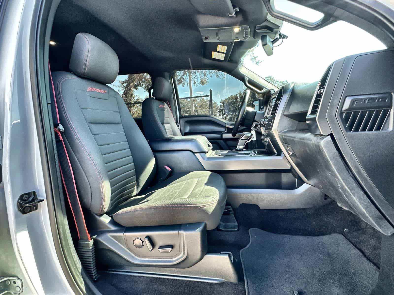 Thumbnail: 2020 Ford F-150 - 14