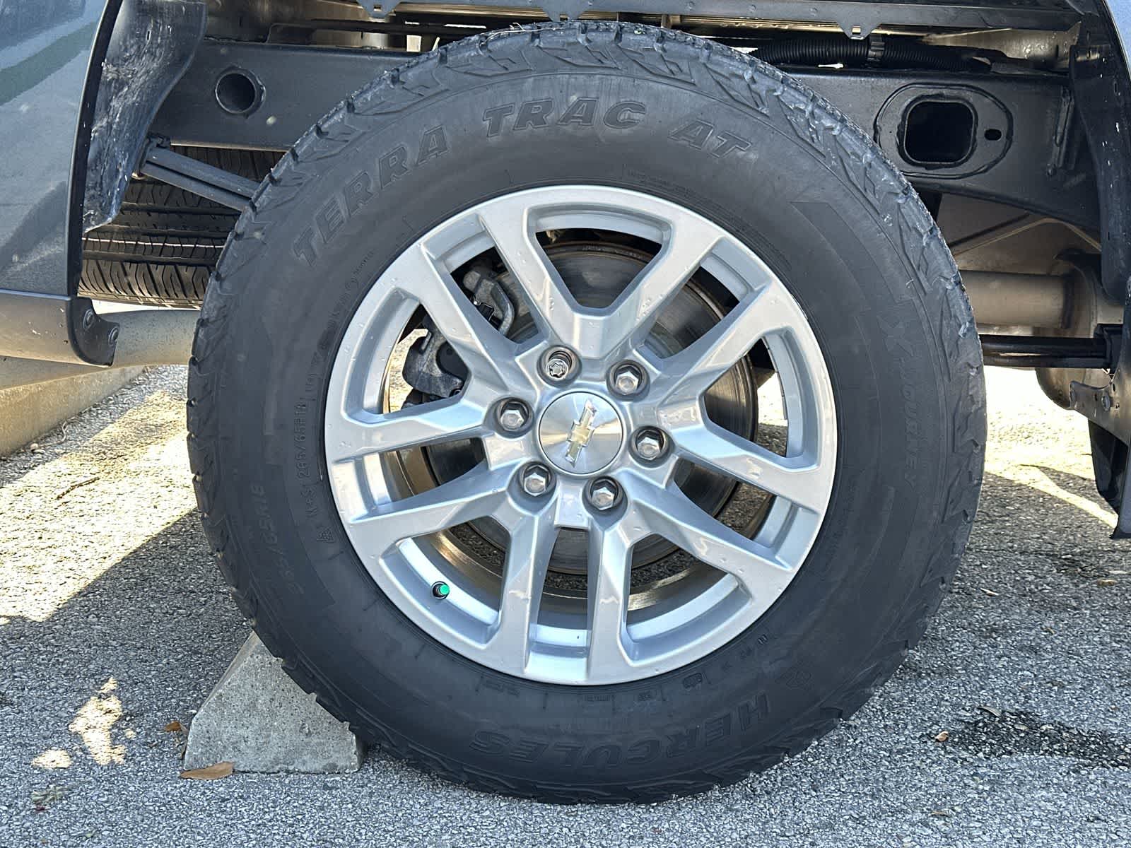 Thumbnail: 2019 Chevrolet Silverado 1500 - 14