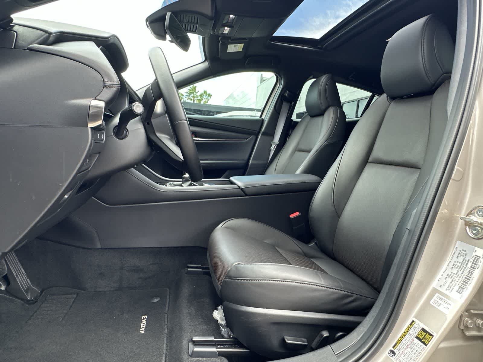 Thumbnail: 2025 Mazda Mazda3 - 11