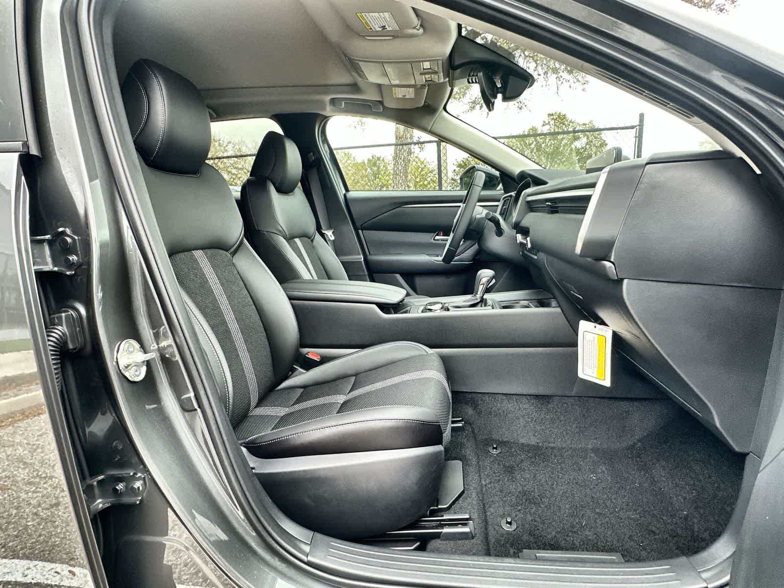 Thumbnail: 2026 Mazda CX-50 - 9