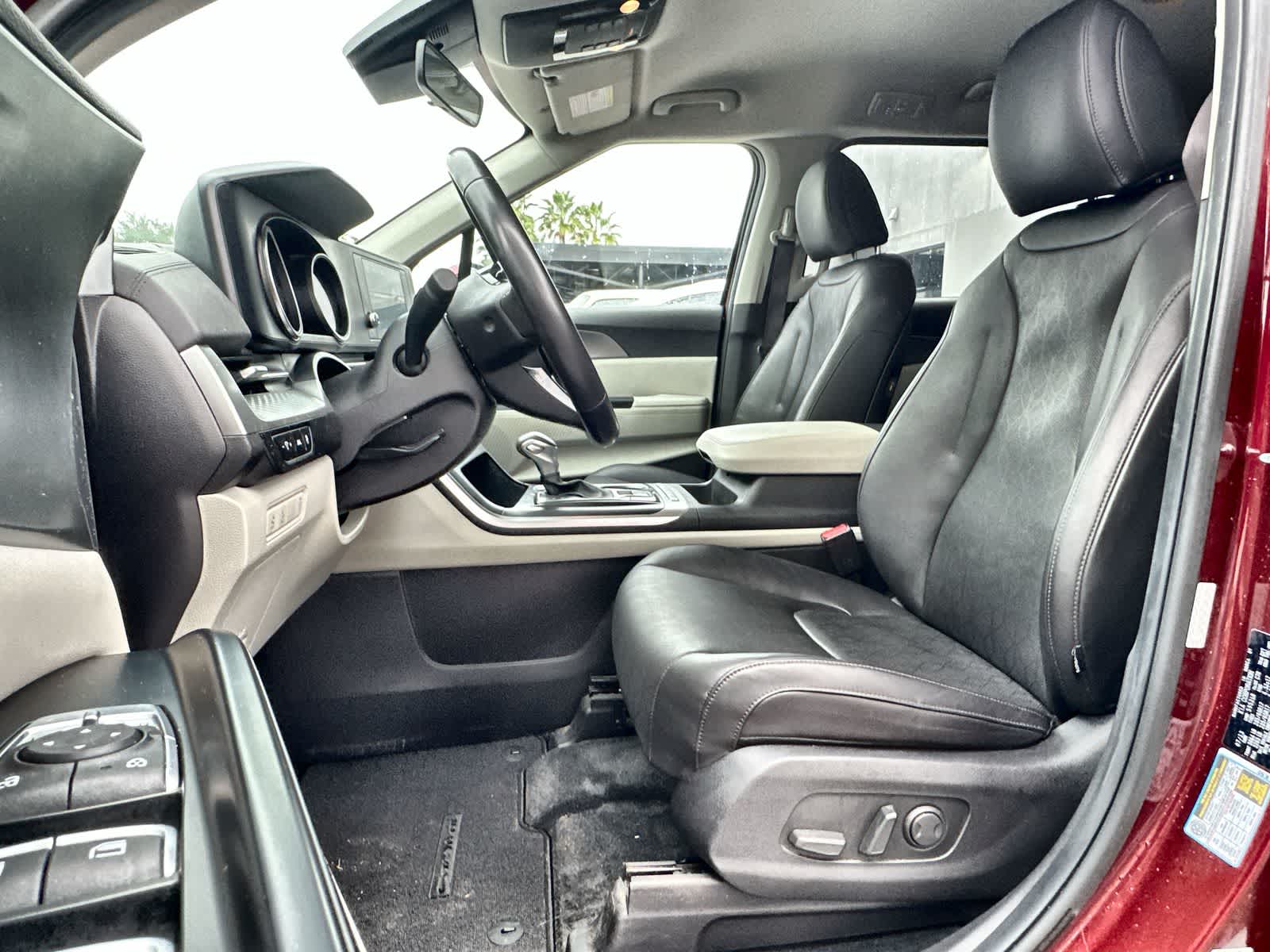 Thumbnail: 2024 Kia Carnival - 11