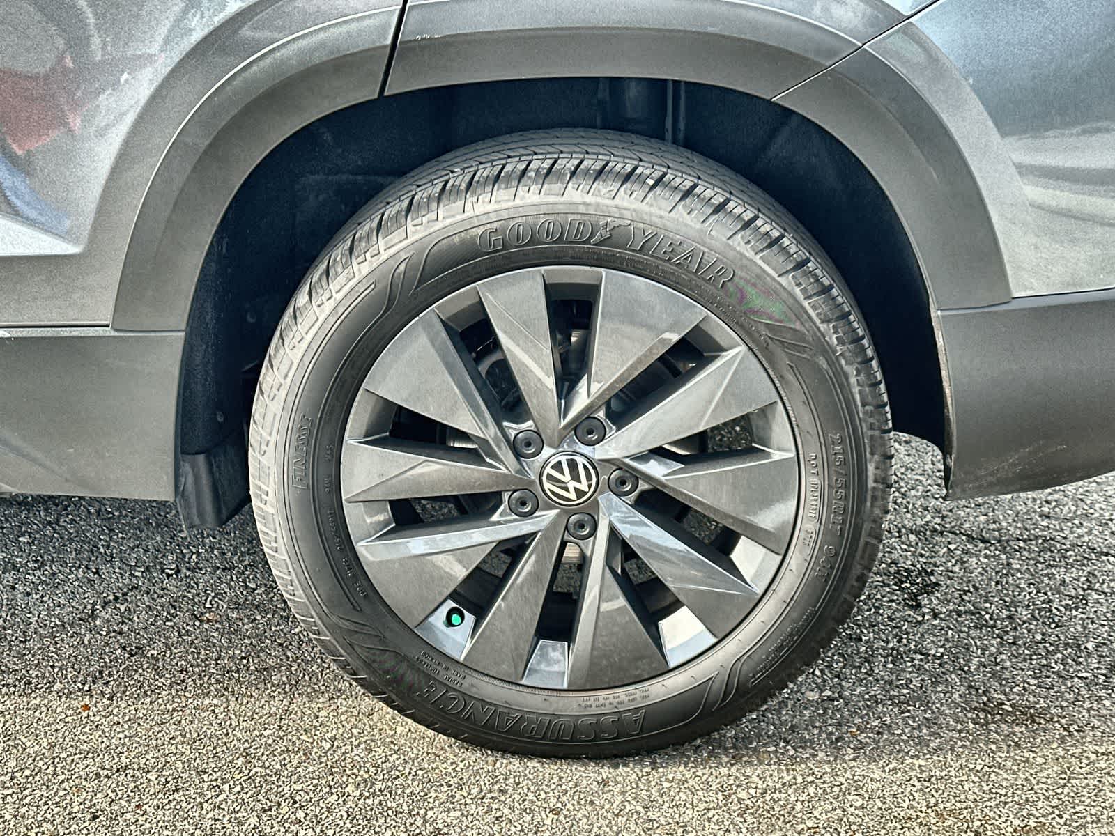 Thumbnail: 2024 Volkswagen Taos - 8