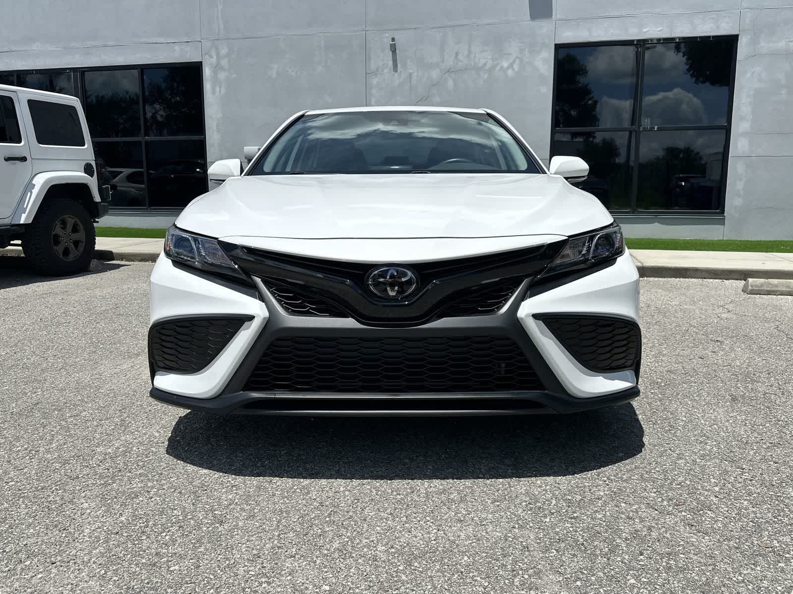 Thumbnail: 2023 Toyota Camry - 6