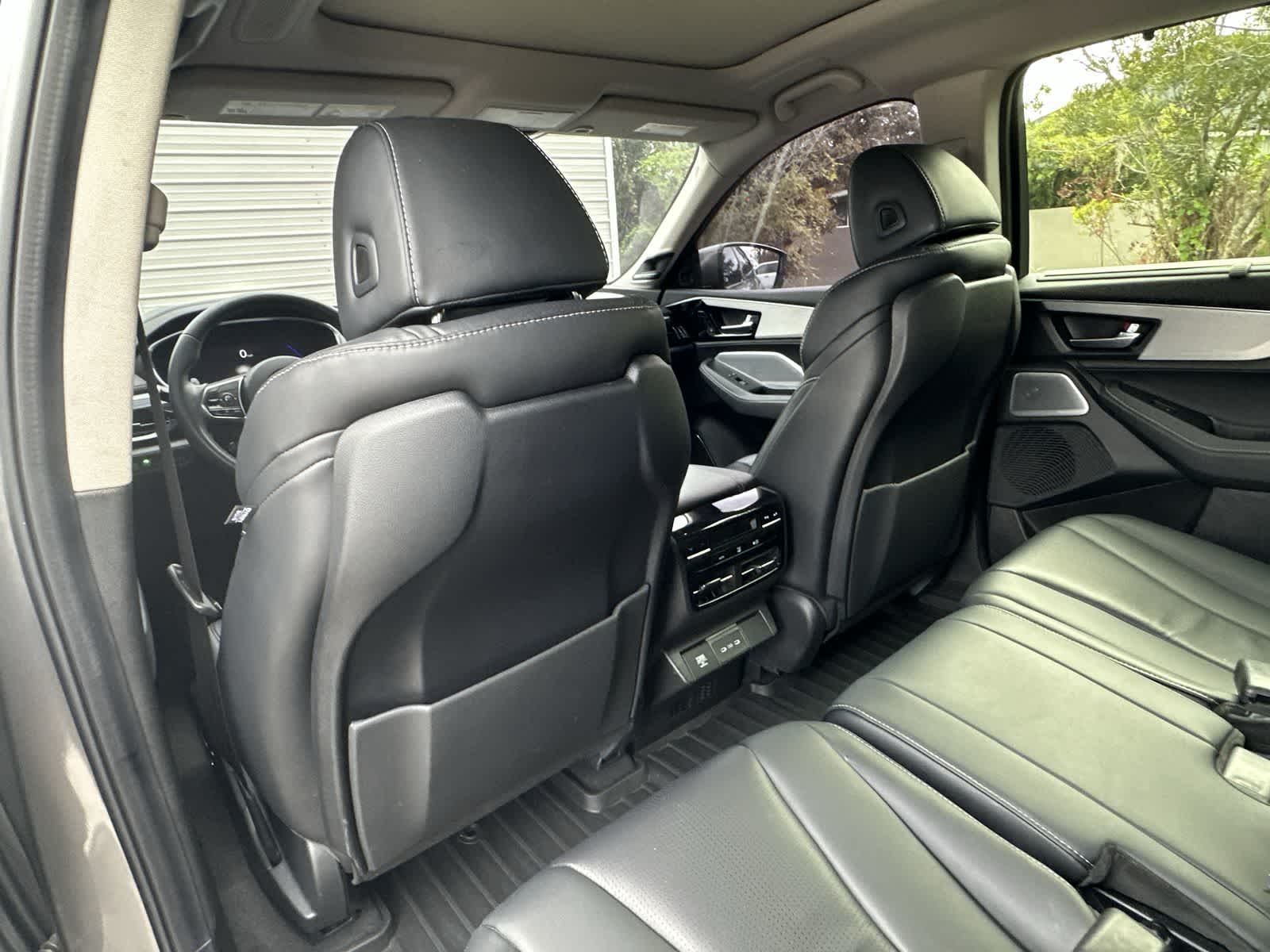 Thumbnail: 2025 Acura MDX - 12