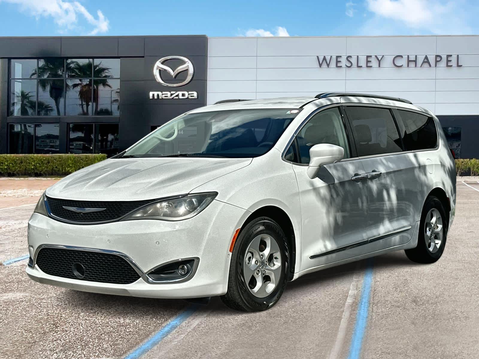 2017 Chrysler Pacifica  -
                  Wesley Chapel, FL