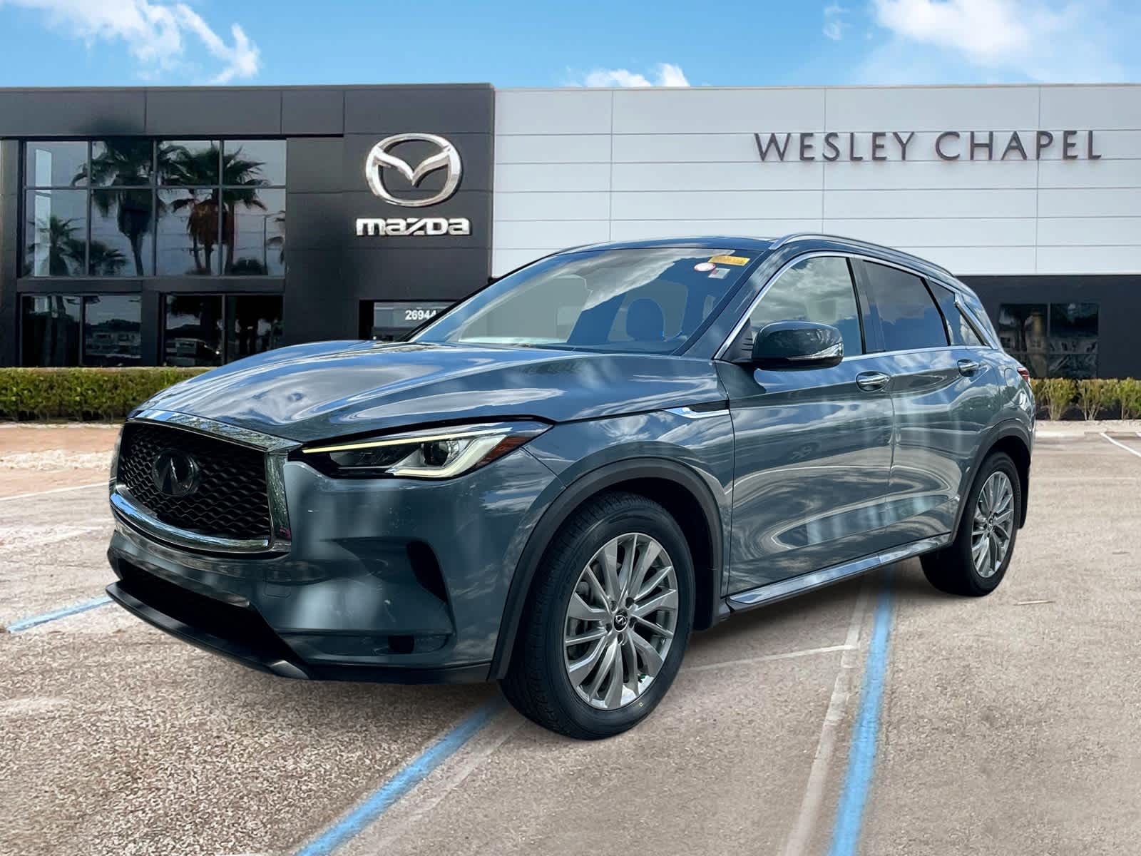 Thumbnail: 2023 INFINITI QX50 - 1