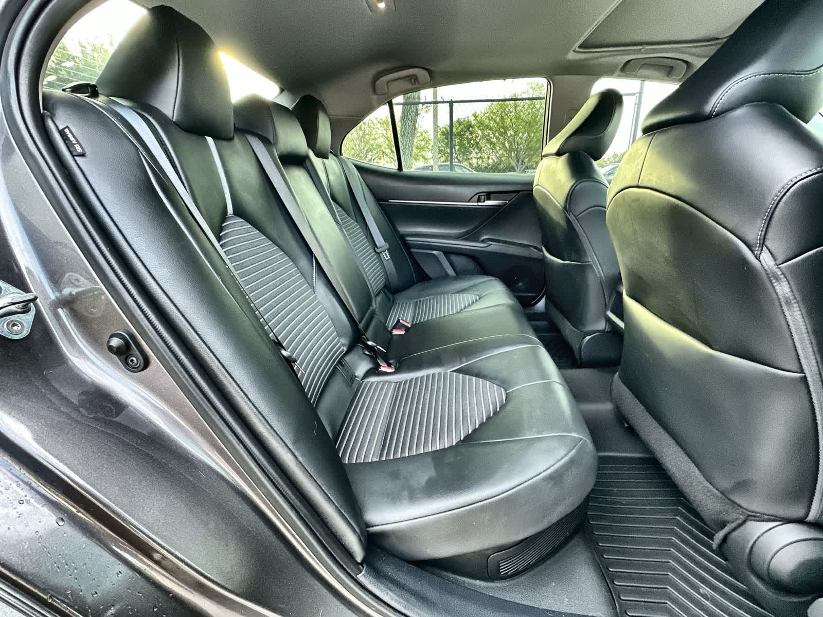 Thumbnail: 2022 Toyota Camry - 19