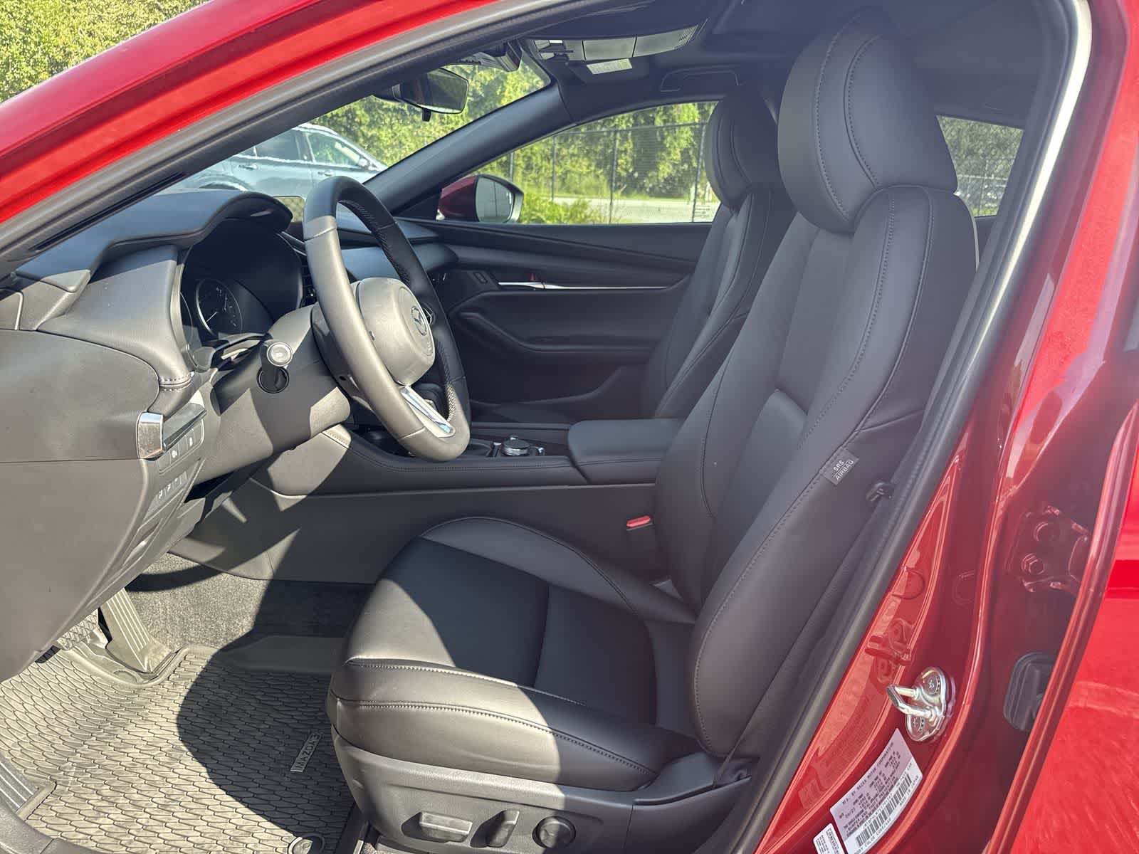 Thumbnail: 2025 Mazda Mazda3 - 11