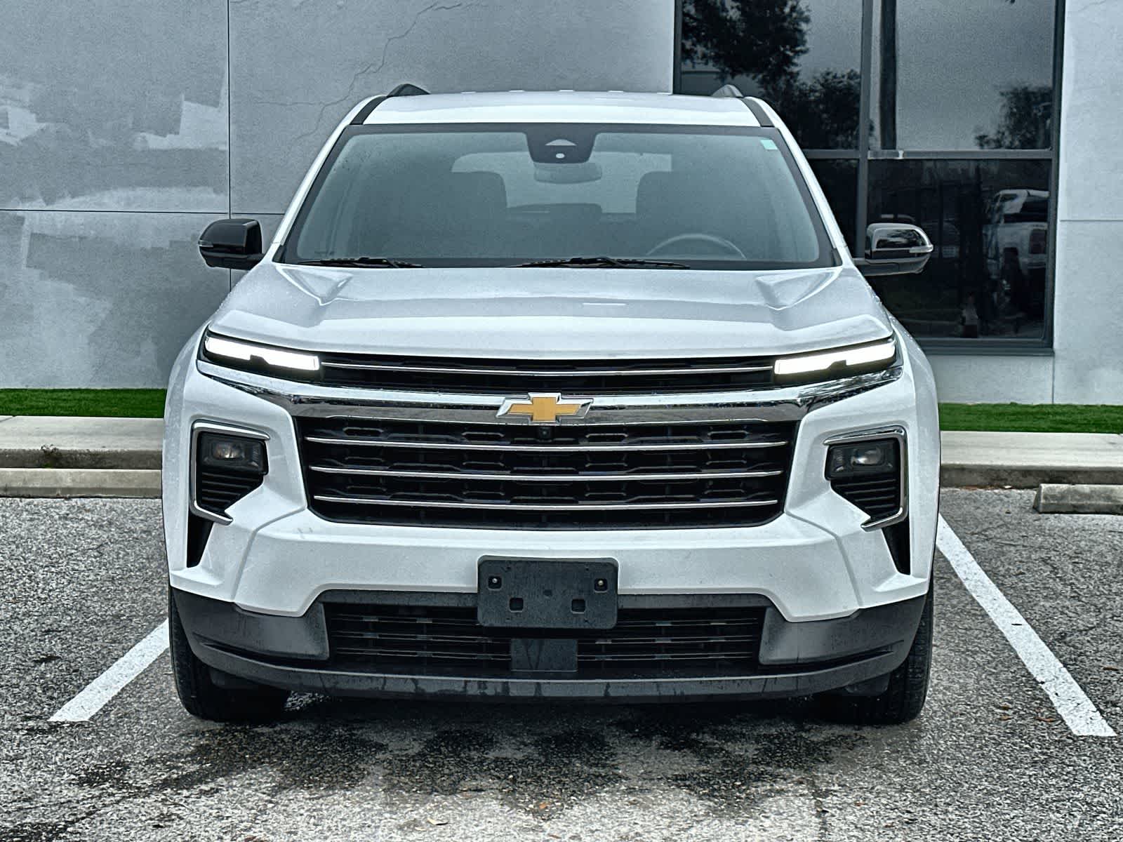 Thumbnail: 2024 Chevrolet Traverse - 12