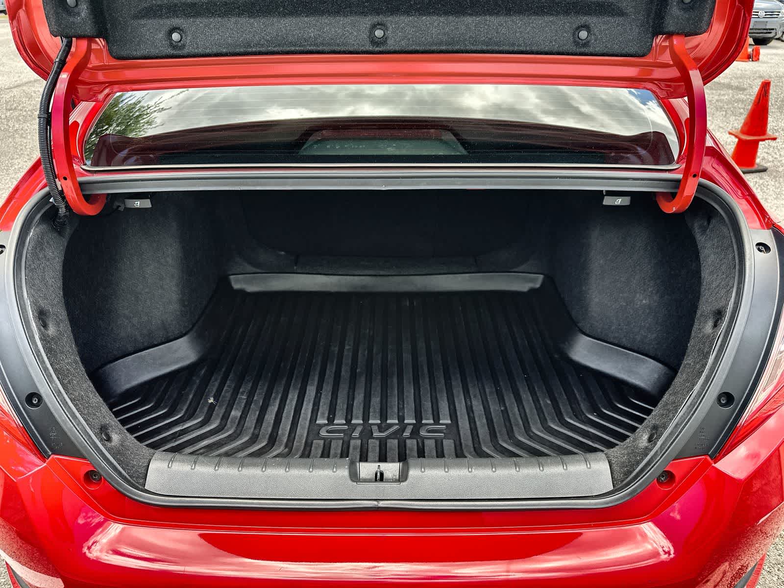 Thumbnail: 2018 Honda Civic - 17