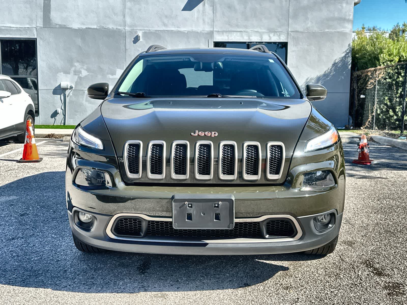 Thumbnail: 2016 Jeep Cherokee - 9