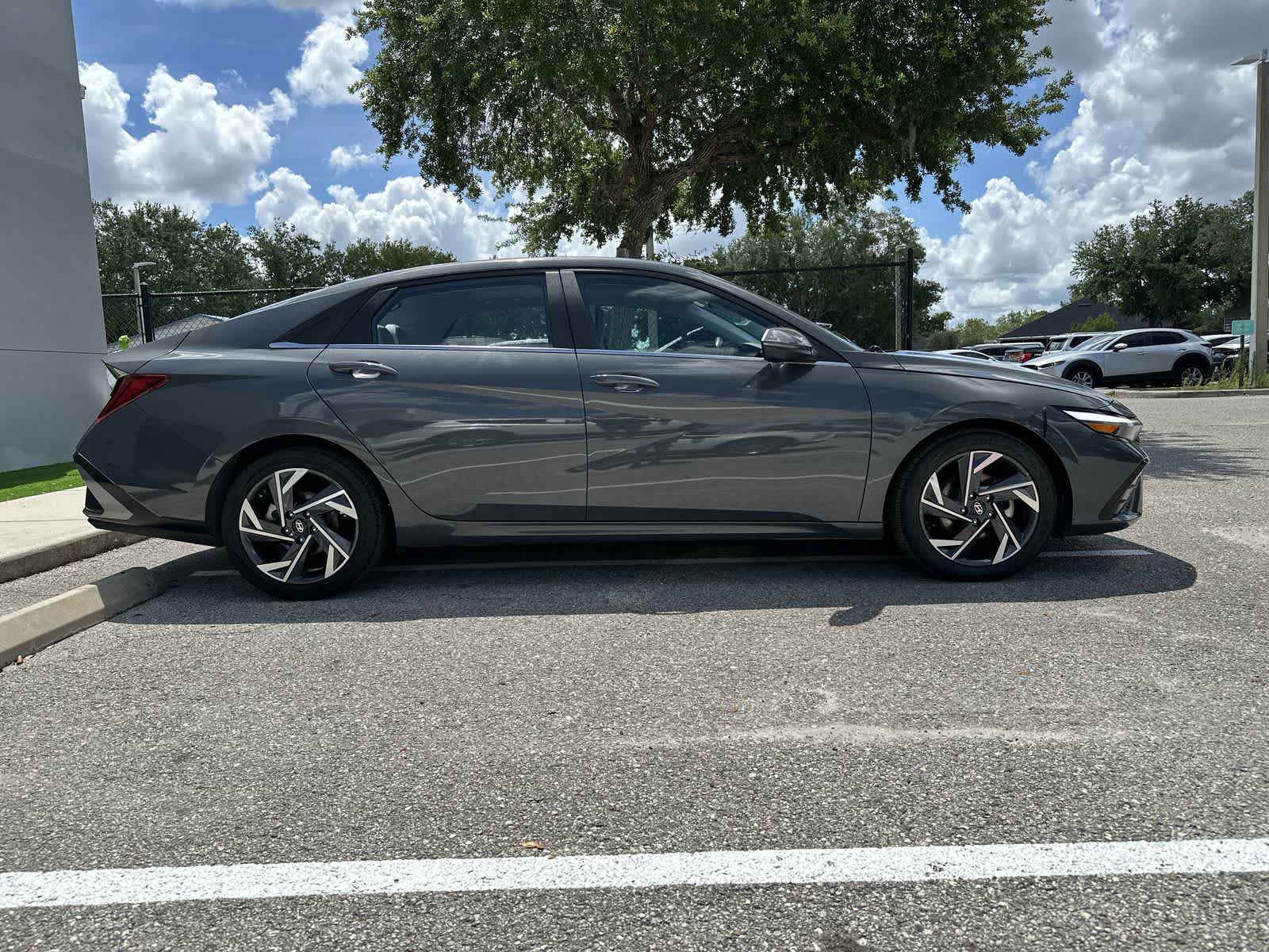 Thumbnail: 2024 Hyundai Elantra - 9