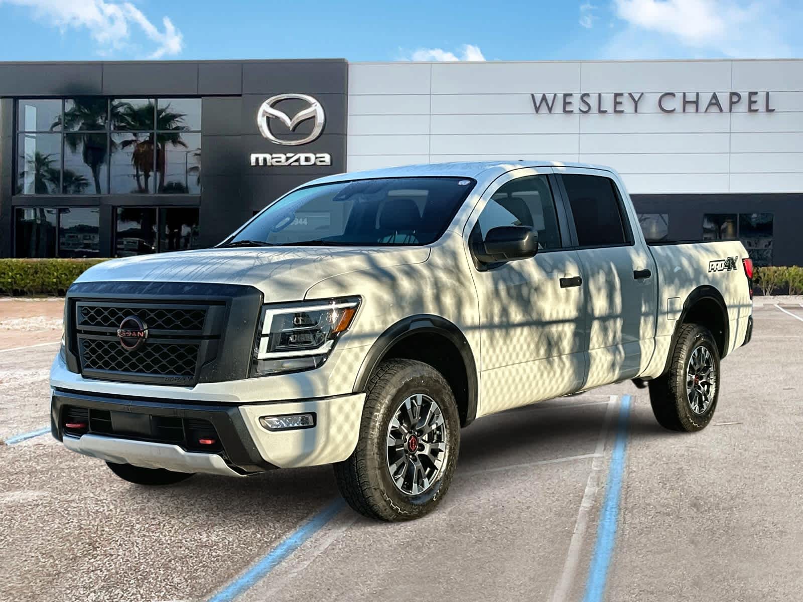 2023 Nissan Titan PRO-4X -
                  Wesley Chapel, FL