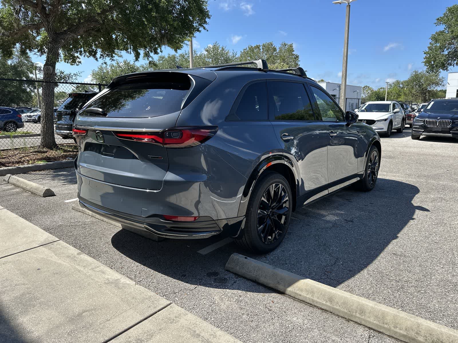 Thumbnail: 2026 Mazda CX-90 - 8