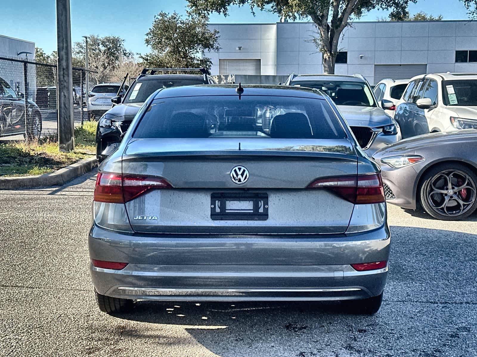 Thumbnail: 2019 Volkswagen Jetta - 5