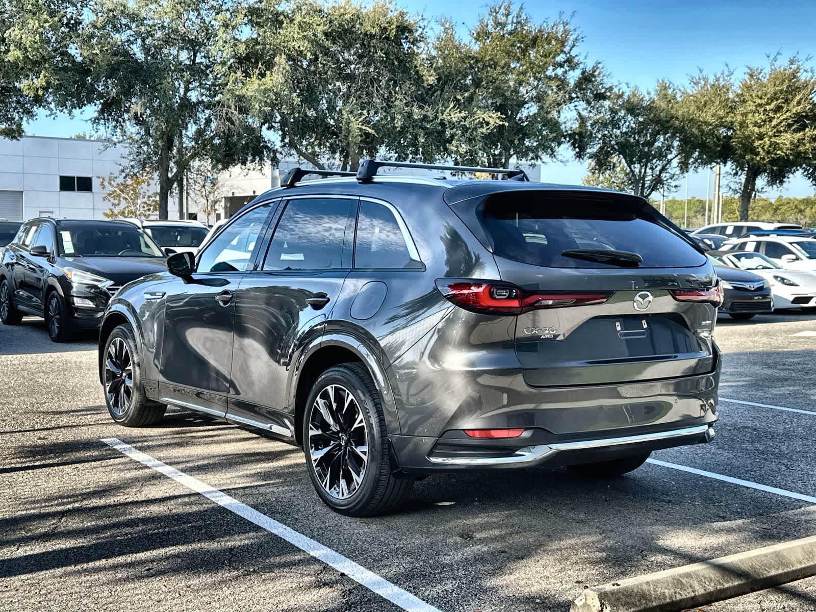 Thumbnail: 2025 Mazda CX-90 - 4