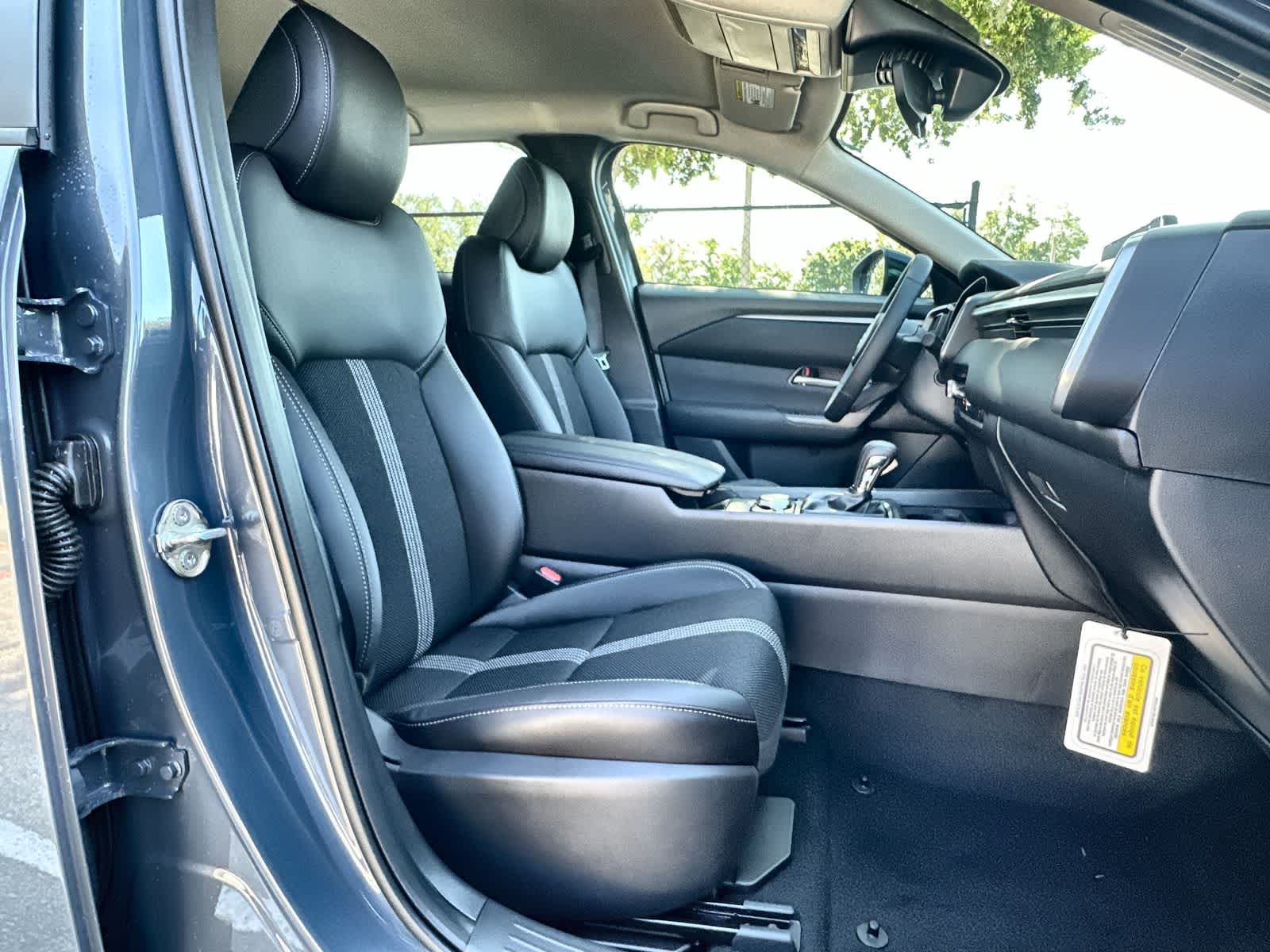 Thumbnail: 2026 Mazda CX-50 - 9