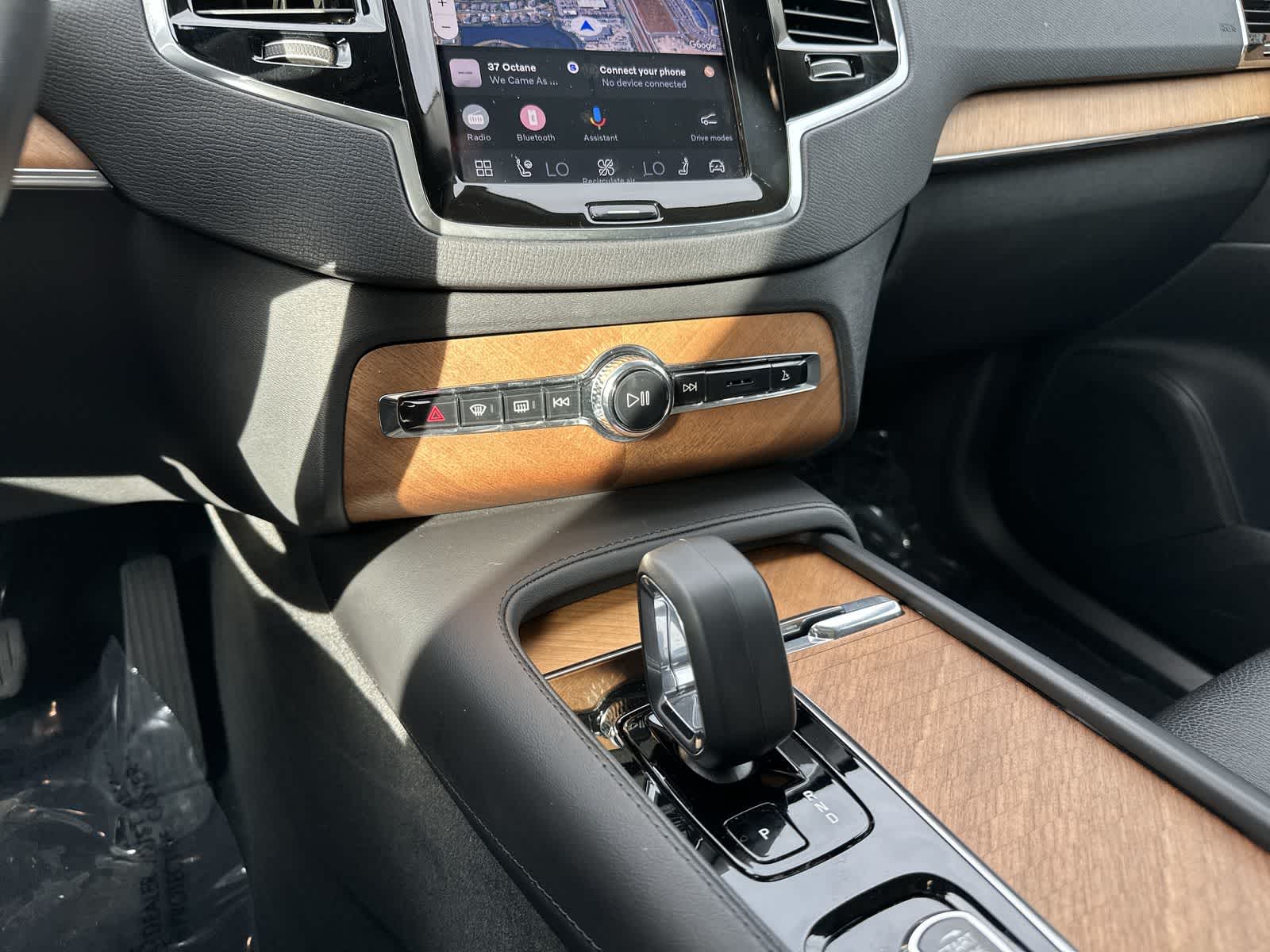 Thumbnail: 2023 Volvo XC90 - 23