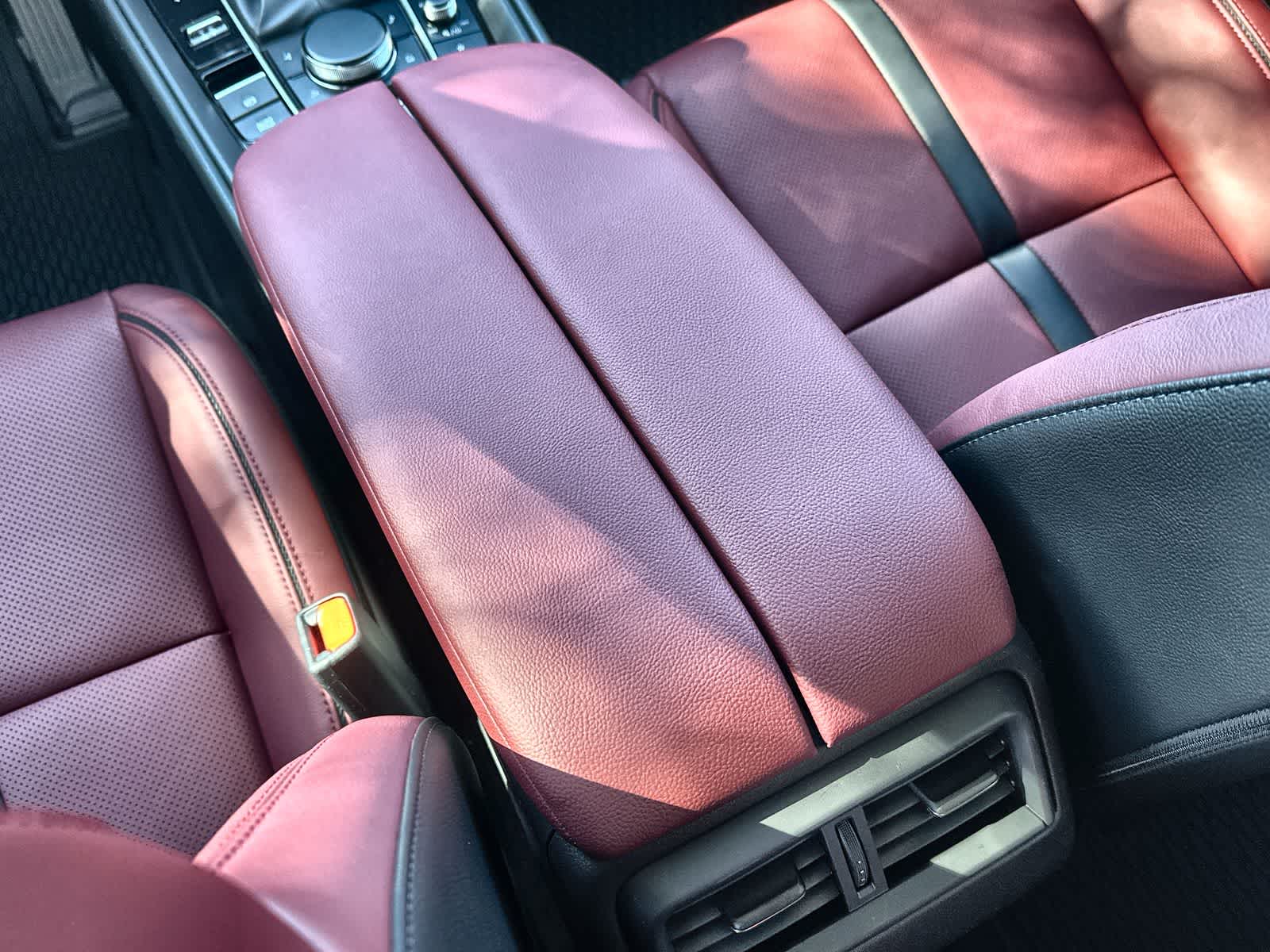 Thumbnail: 2026 Mazda CX-50 - 22