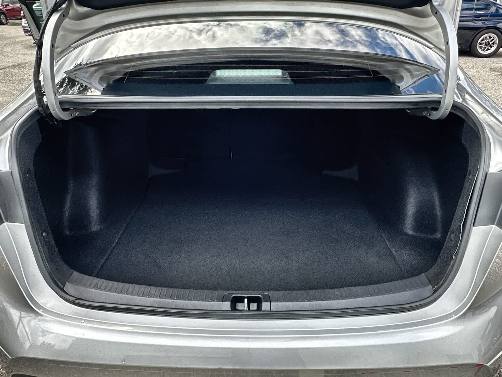 Thumbnail: 2025 Toyota Corolla - 7