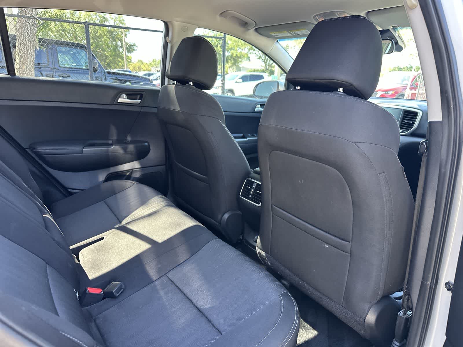 Thumbnail: 2020 Kia Sportage - 18