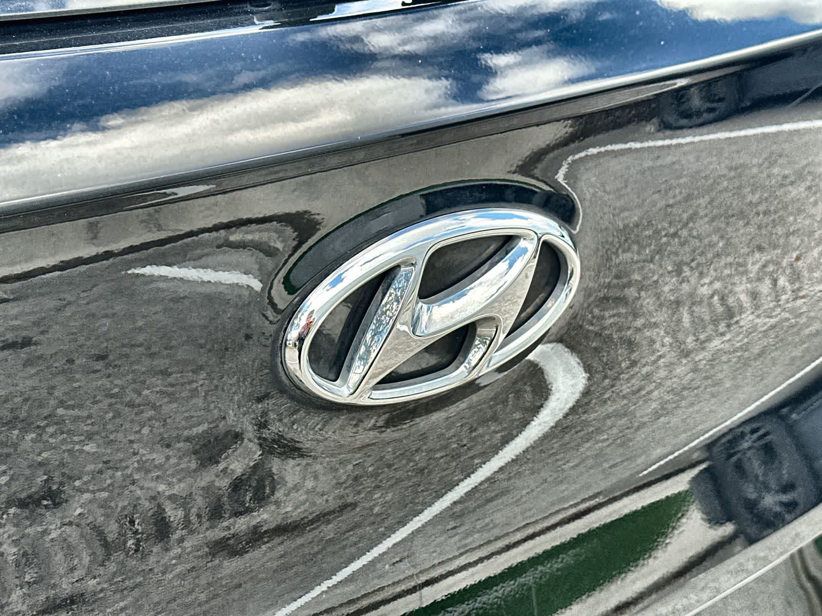 Thumbnail: 2021 Hyundai Tucson - 16