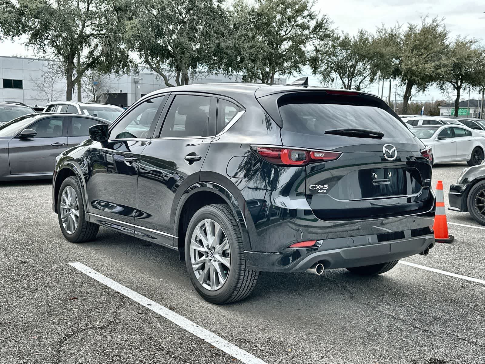 Thumbnail: 2025 Mazda CX-5 - 6