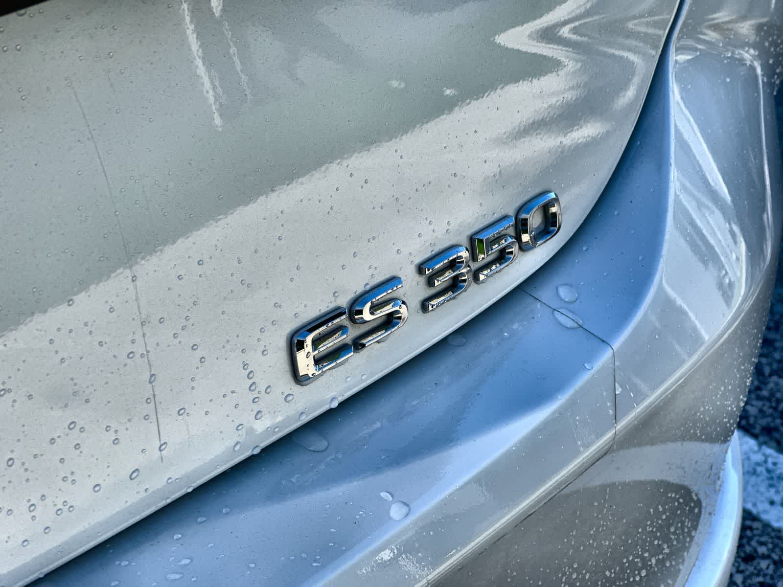 Thumbnail: 2019 Lexus ES - 5