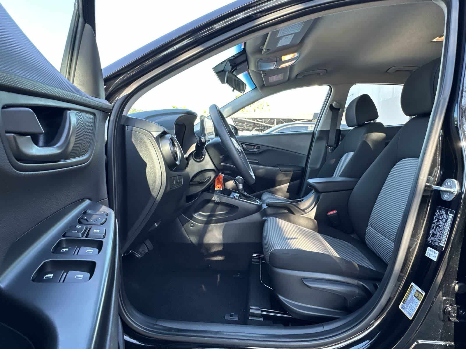 Thumbnail: 2023 Hyundai Kona - 2