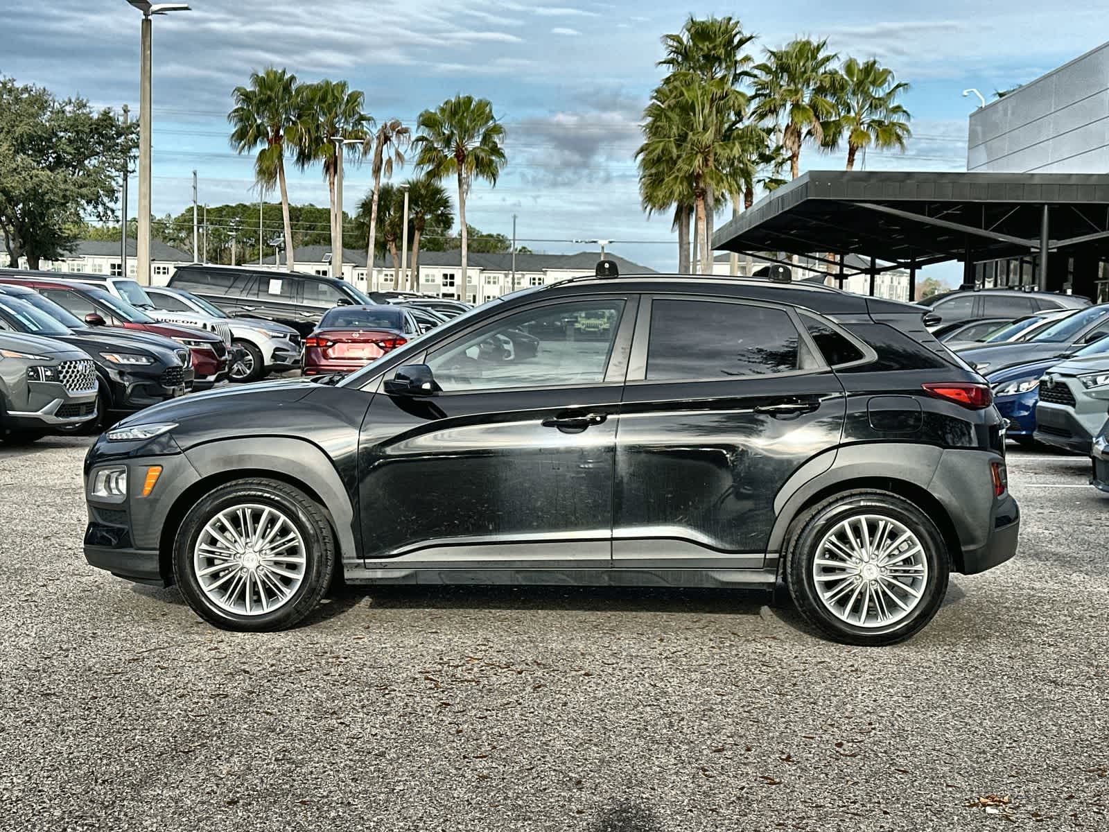 Thumbnail: 2020 Hyundai Kona - 3