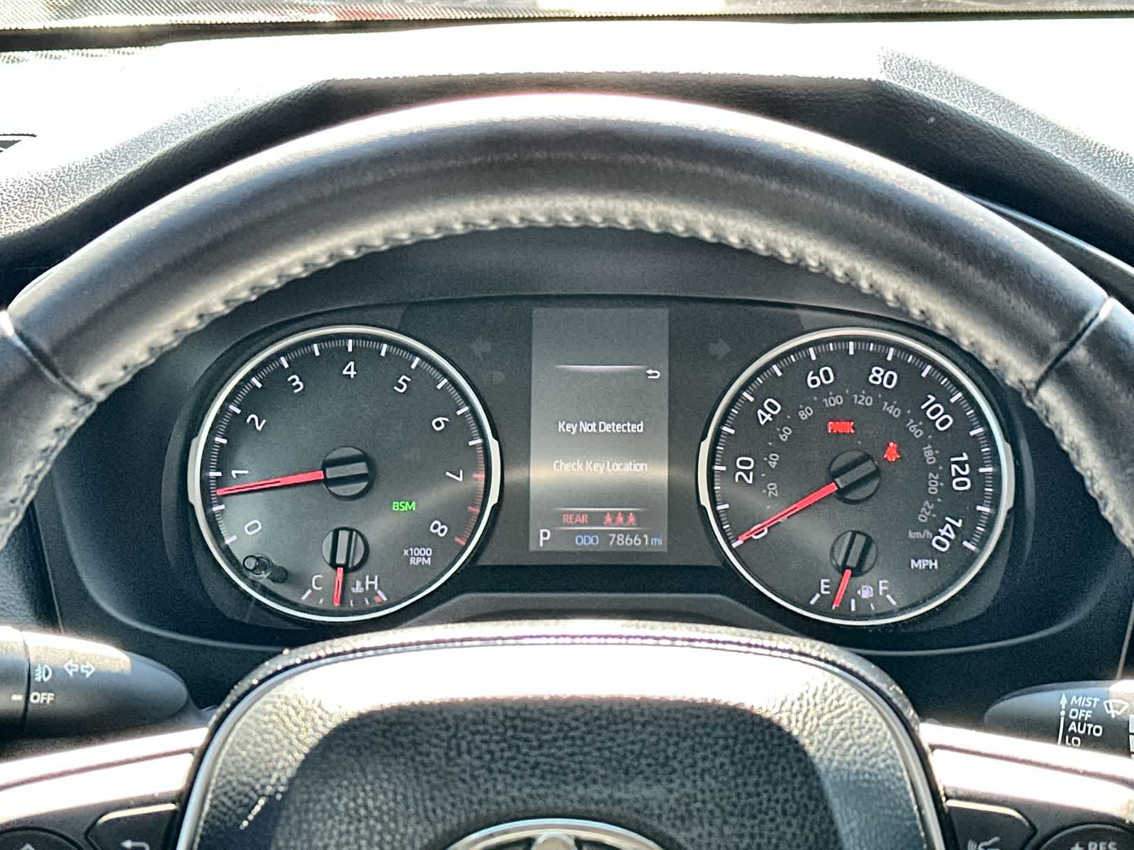 Thumbnail: 2021 Toyota RAV4 - 24