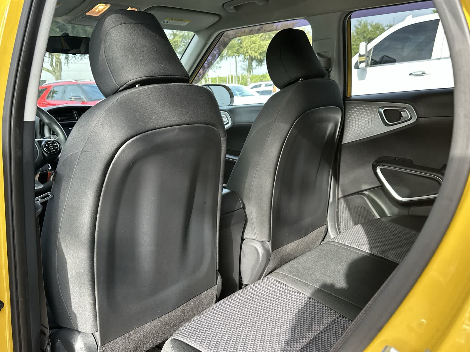 Thumbnail: 2020 Kia Soul - 12