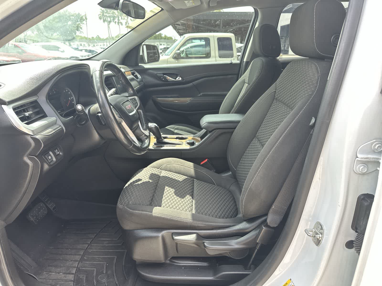 Thumbnail: 2019 GMC Acadia - 11