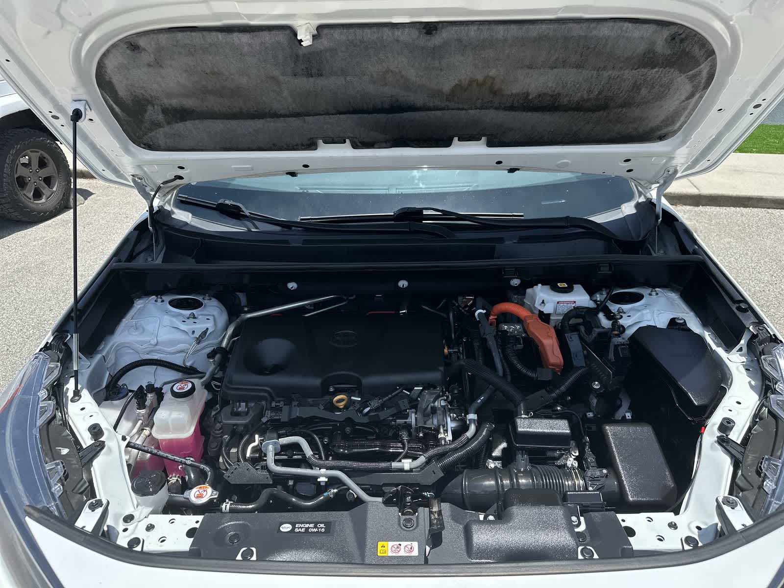 Thumbnail: 2021 Toyota RAV4 - 9
