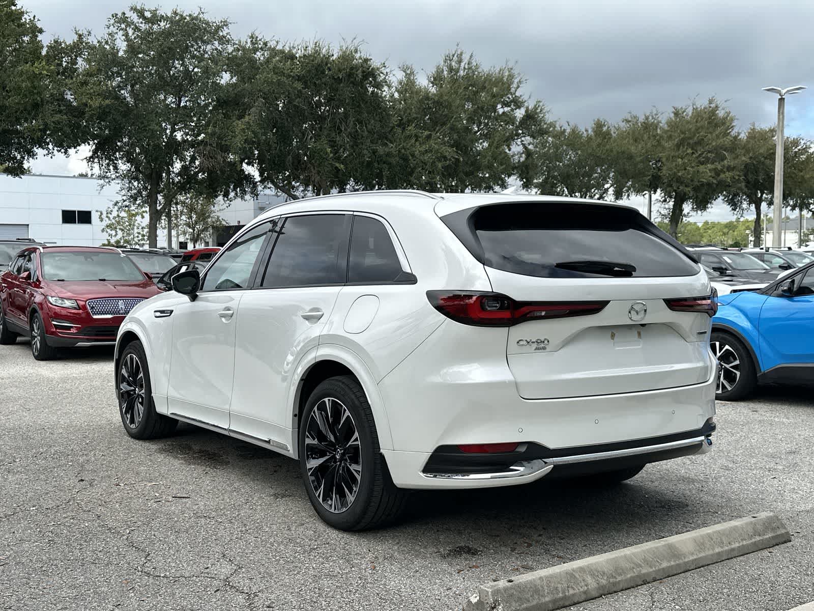 Thumbnail: 2024 Mazda CX-90 - 4