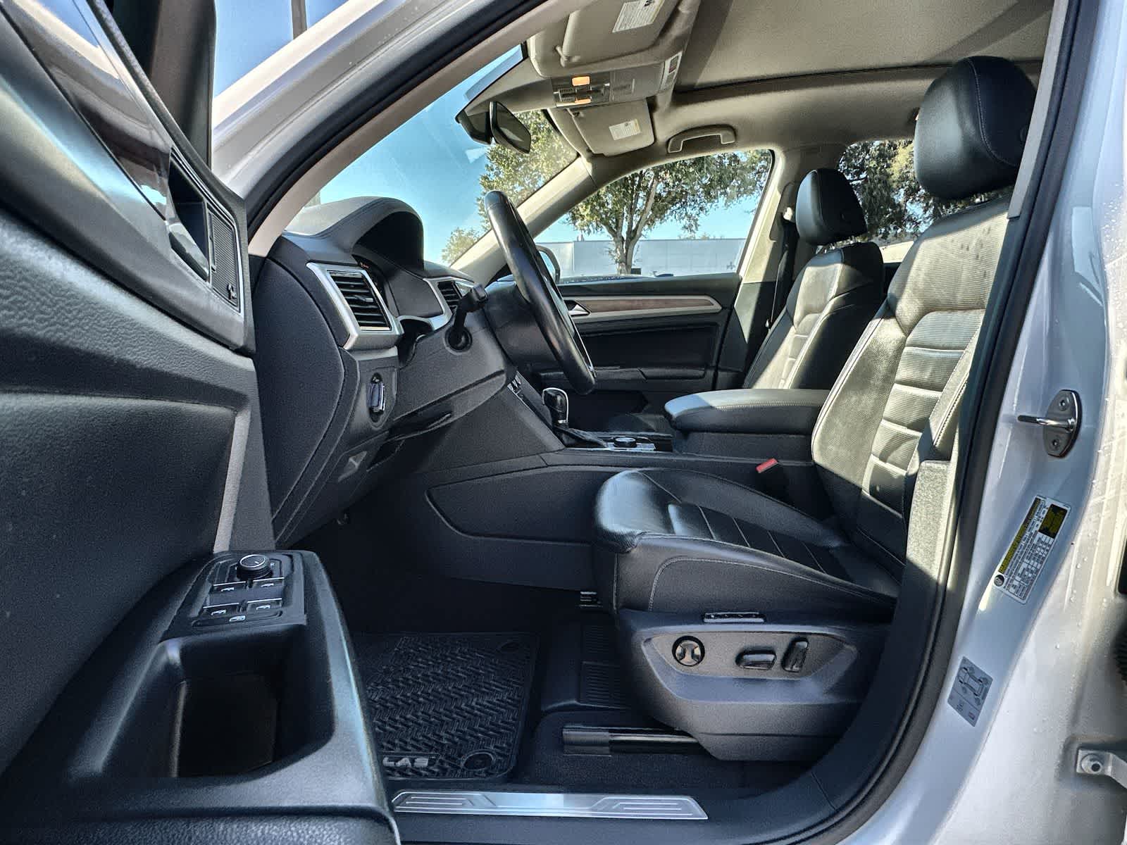 Thumbnail: 2018 Volkswagen Atlas - 5